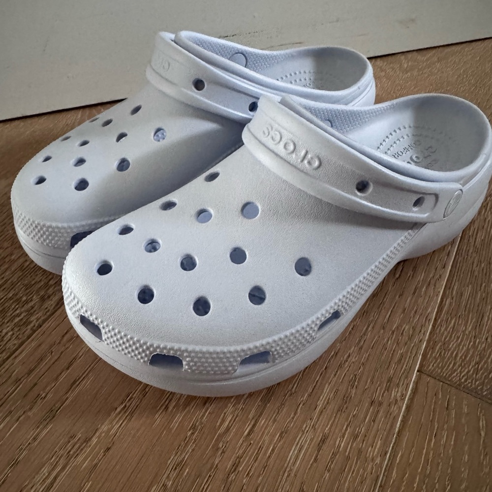 CROCS platform Clogs - Picture 2 of 7